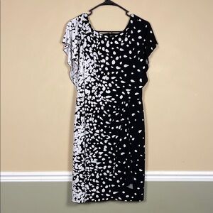 Kay Unger Women’s Pattern Black White Flutter Sleeve Ruffle Detail Sheath Dress
